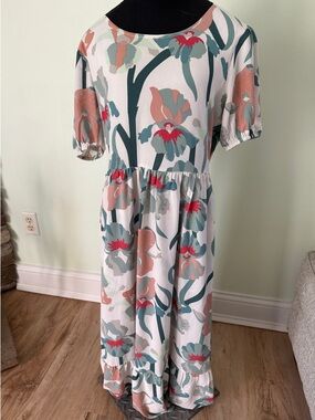 Roolee Cream Floral Maxi Dress with Puff Sleeves, Size S